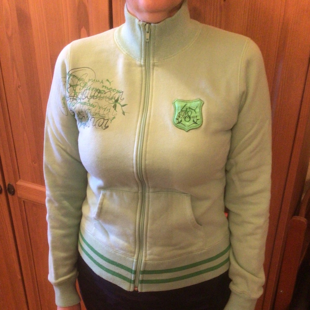 Puma green sweatshirt ,size Small